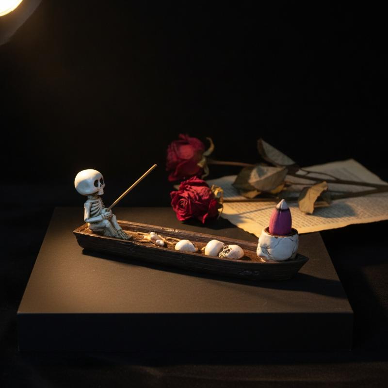 Kreativer Totenkopf-Boots-Räuc – Incense Holder Bewertung und Preis